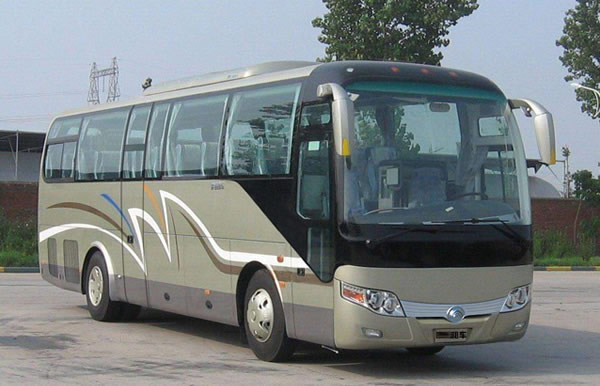 上海大巴士33-45座租车